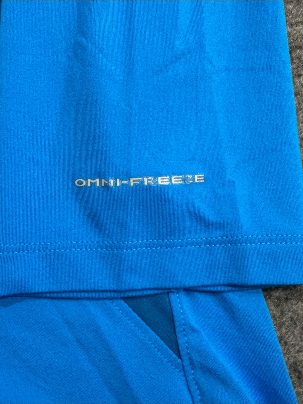 Columbia Omni-Freeze Zero Omni-Wick Men's XL Blue 1/4 Zip Performance Pullover - Picture 4 of 7